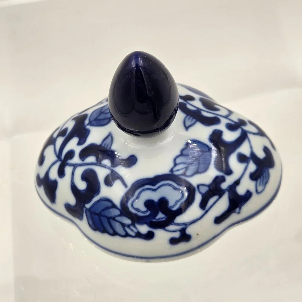 Bombay Asian Garden Teapot Fitted Lid Ceramic Cobalt Blue and White Floral - Picture 4 of 10